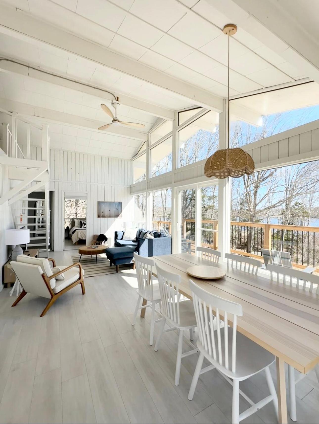 Blissful Oceanfront Cottage In Port Mouton Esterno foto